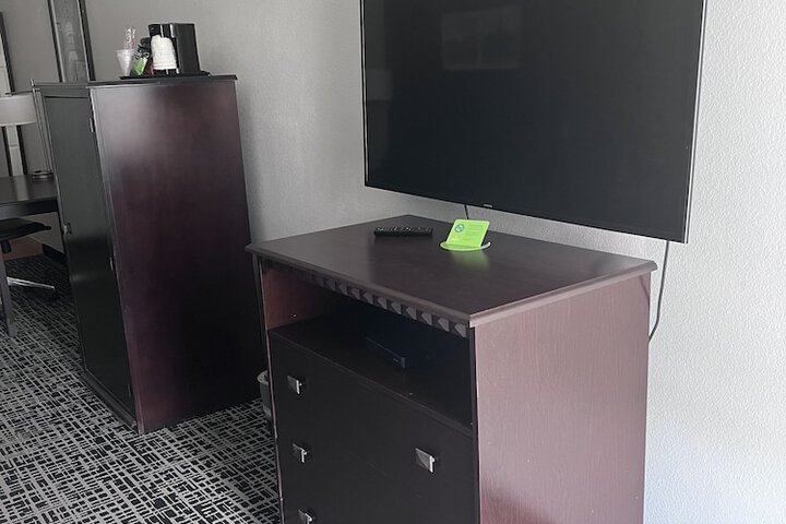 Room 21 of 30