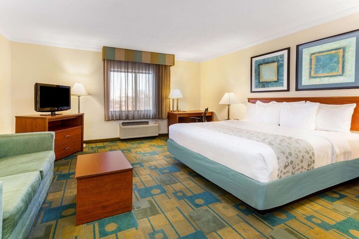 Room 14 of 29