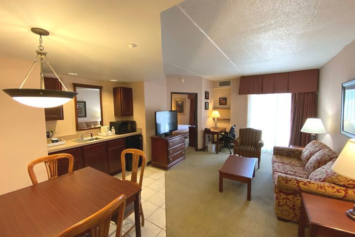 Room 16 of 30