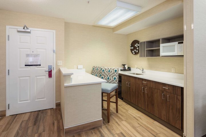 Hampton Inn Buffalo South / I-90