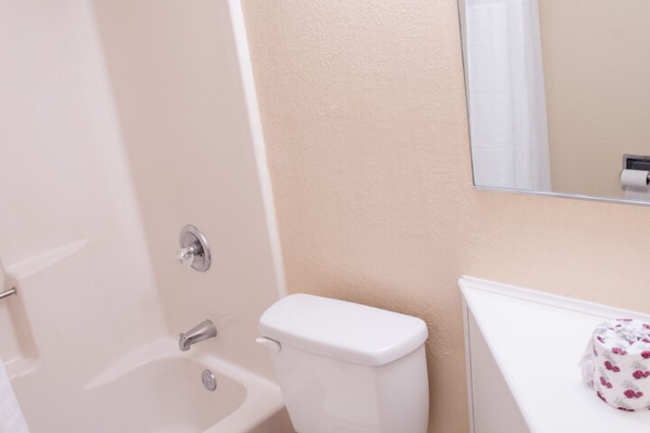 Room 62 of 126