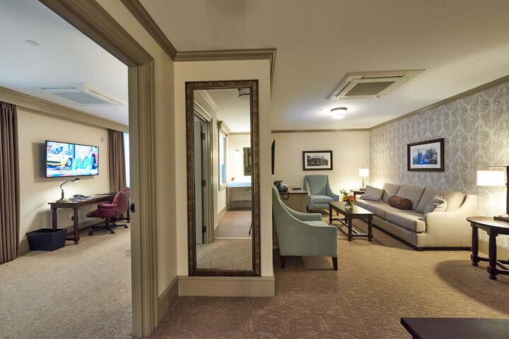 Room 25 of 75