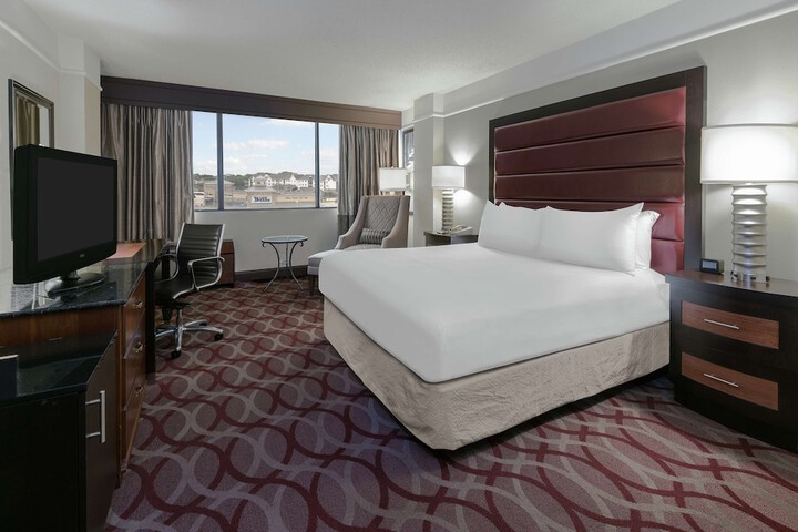 Room 34 of 72