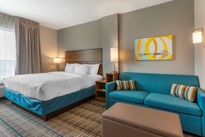 MainStay Suites Carlsbad South