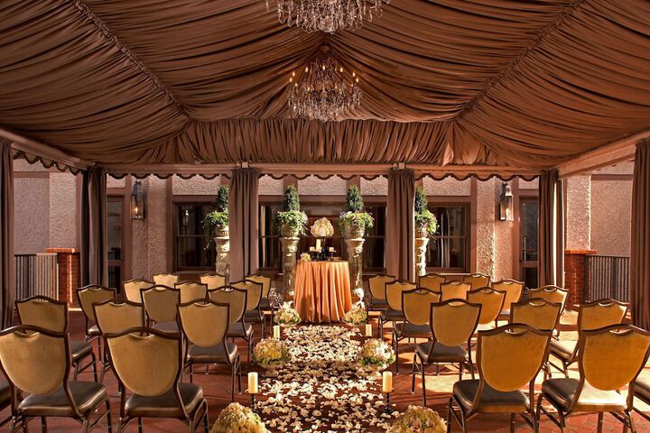Ballroom/Hall 60 of 63