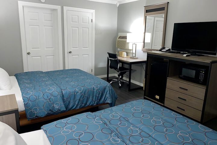 Room 27 of 35
