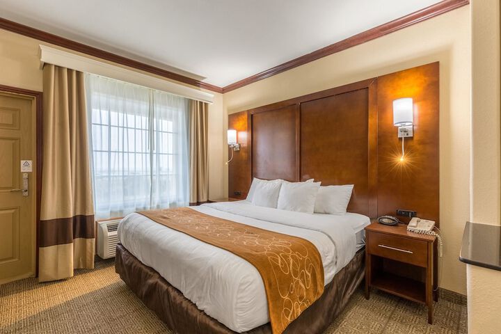 Room 17 of 47