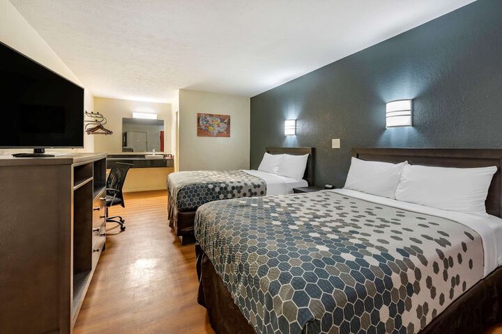 Room 20 of 47