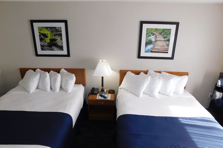 Room 14 of 37