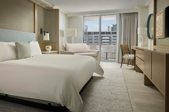 Loews Miami Beach Hotel – South Beach