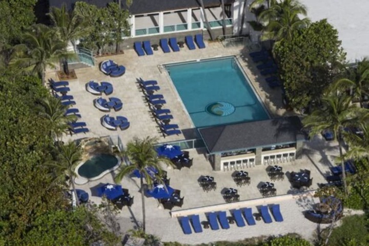 Hotel 1 of 118
