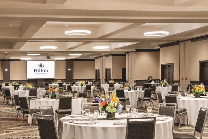 Hilton Knoxville Airport