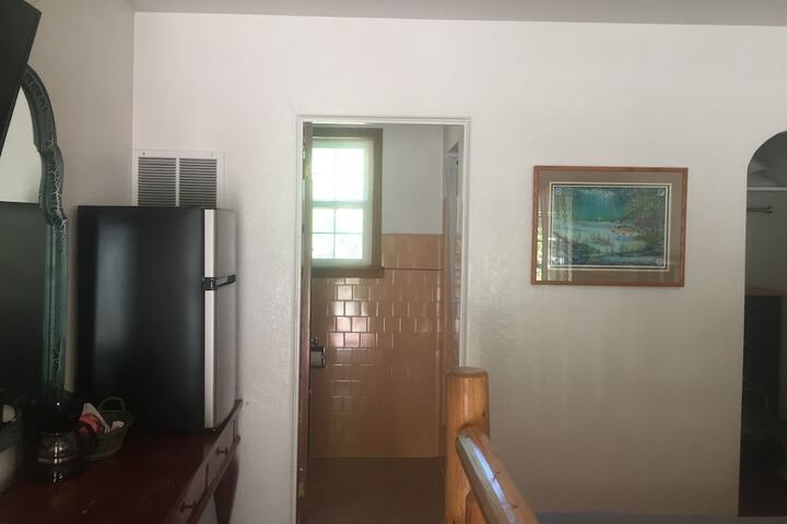 Room 30 of 105