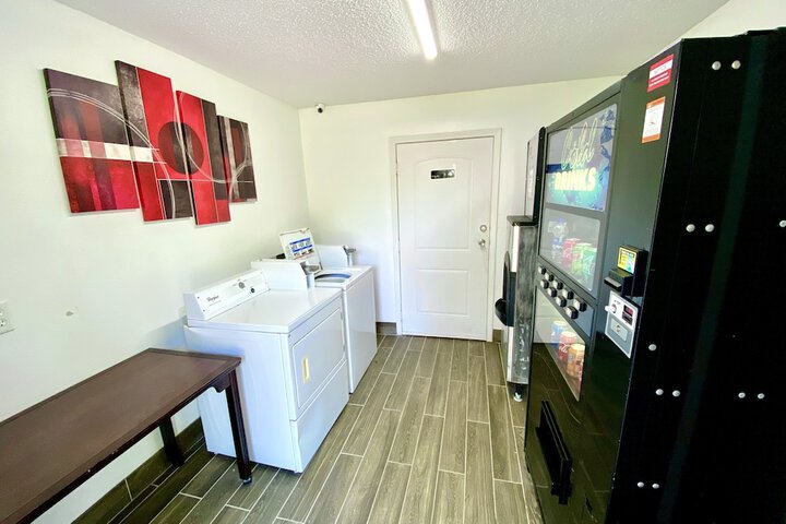 Room 26 of 26