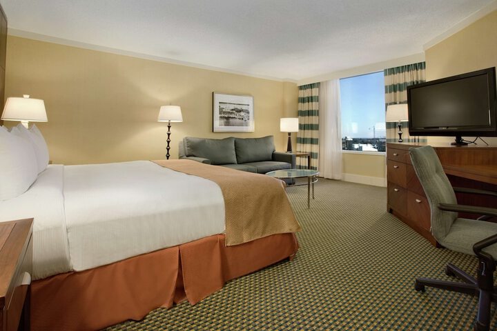 DoubleTree by Hilton Stamford