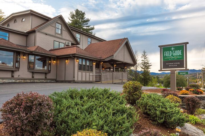 Hotel 2 of 138