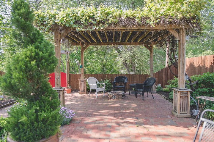 Boonville Luxury Lodging