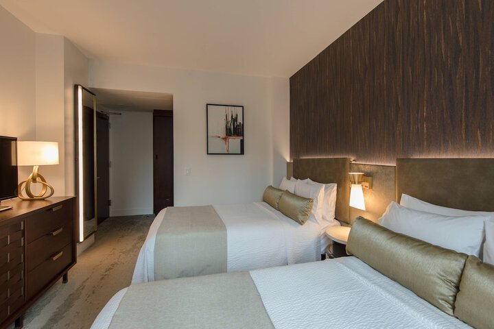 Room 17 of 50