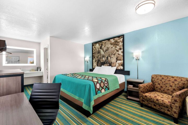 Room 26 of 44