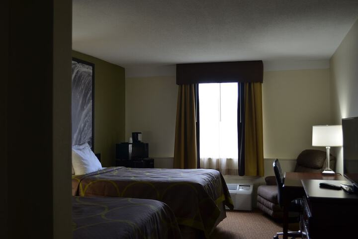 Room 12 of 29