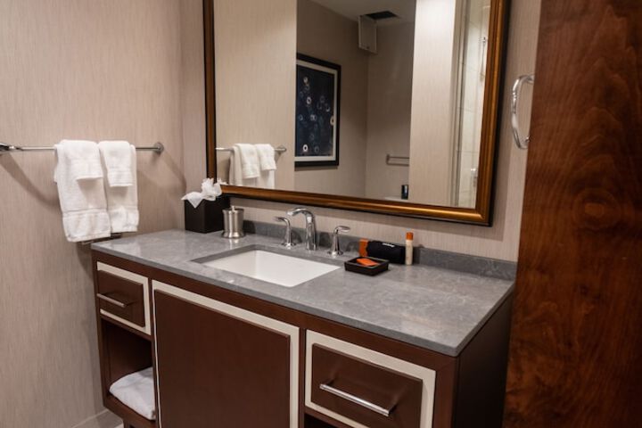 Room 13 of 29