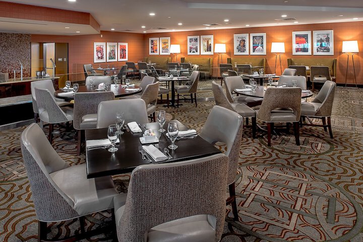 Dining 80 of 89