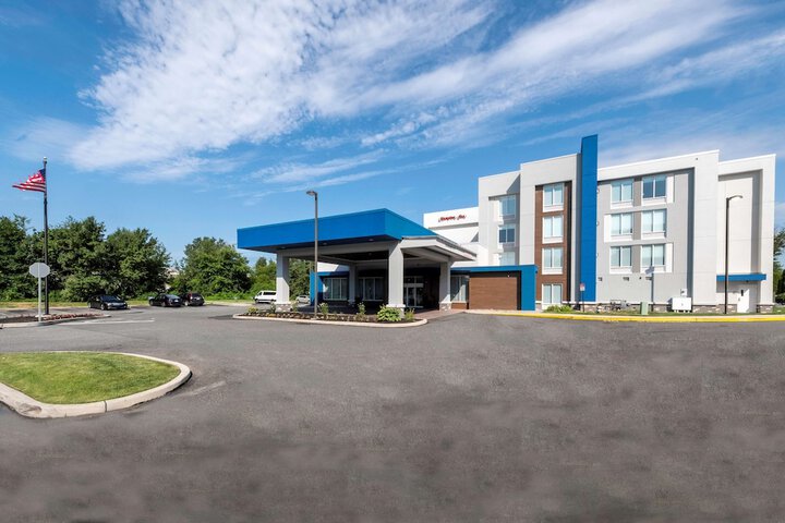Hotel 3 of 70