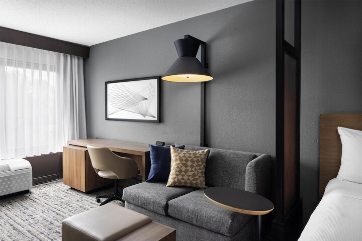 Hyatt Place Atlanta Airport-South