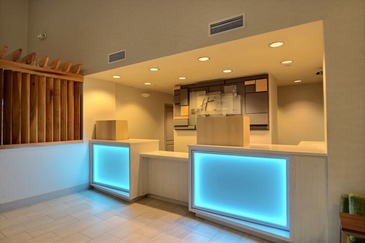 Hotel Interior 20 of 99