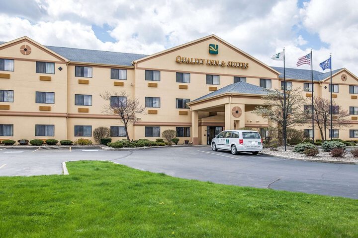 Hotel 3 of 44