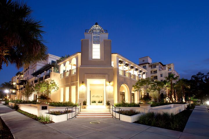 Hotel 3 of 60