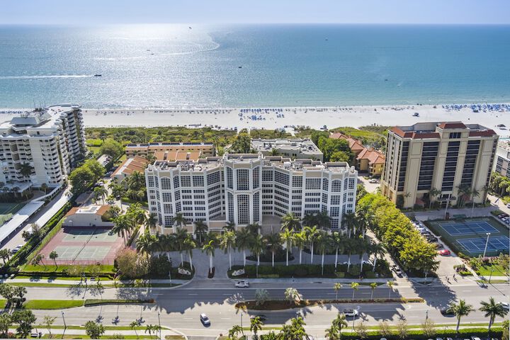 Marco Beach Ocean Suites