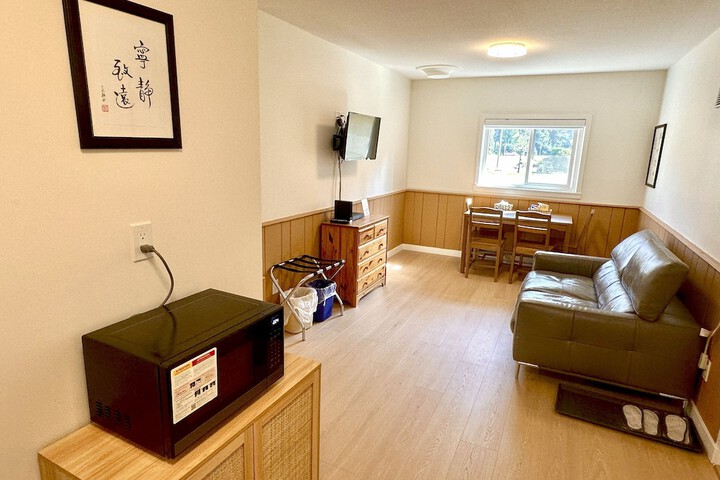 Richca Chalets Resort