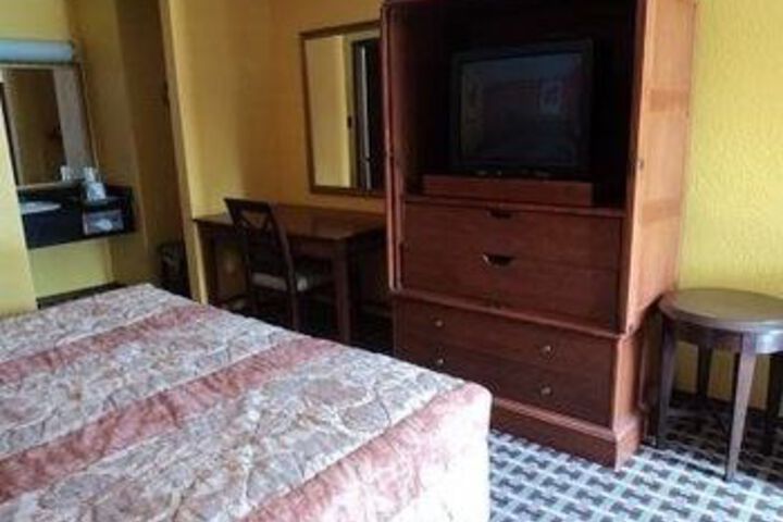Express Inn