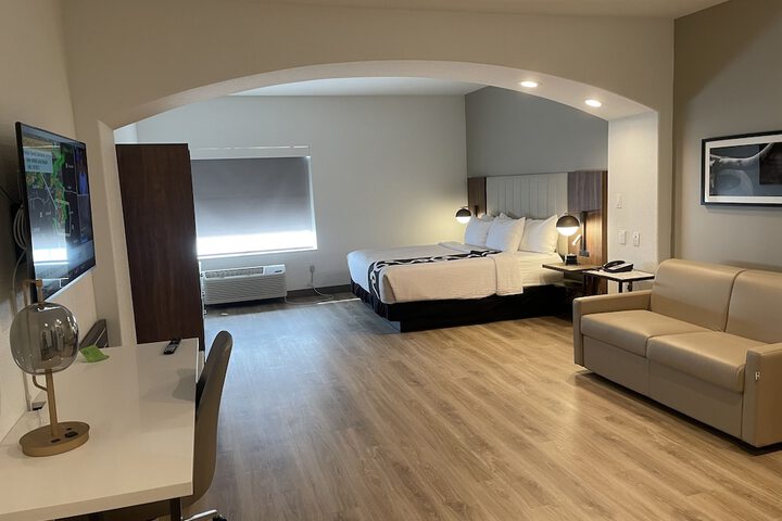 Room 42 of 63