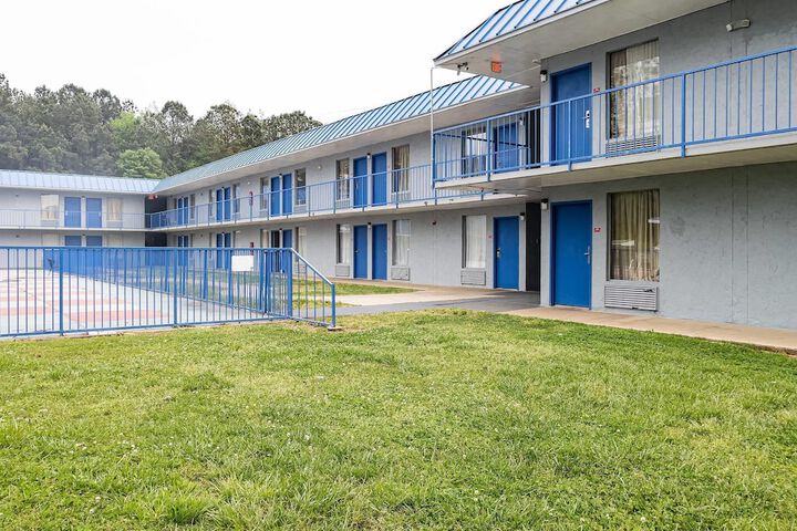Rodeway Inn & Suites Carrollton
