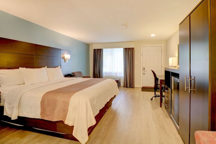 Quality Inn & Suites Lincoln I-93
