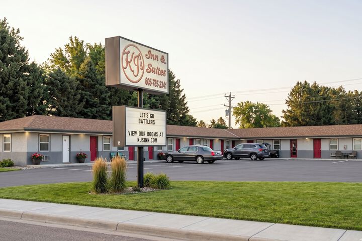 KJs Inn and Suites by OYO Gettysburg U.S. Hwy 212