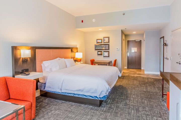 Room 38 of 110
