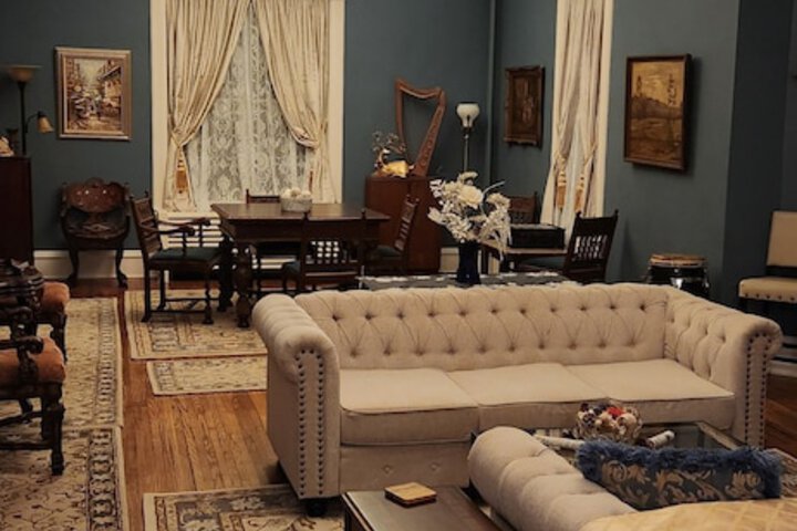 Oaklawn Inn LLC