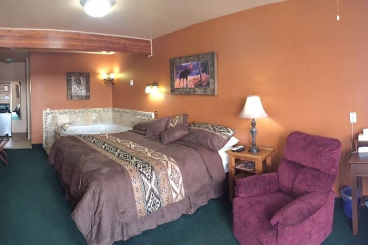 Room 44 of 60