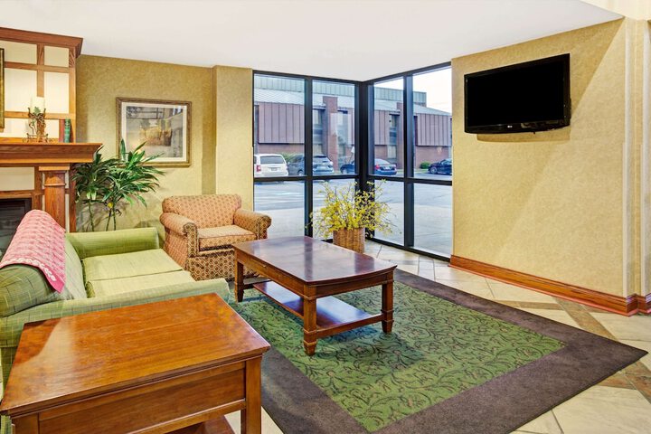 Hotel Interior 3 of 22
