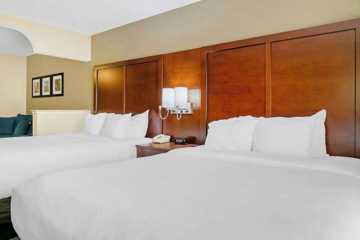 Comfort Suites Findlay I-75 near Sports Complex