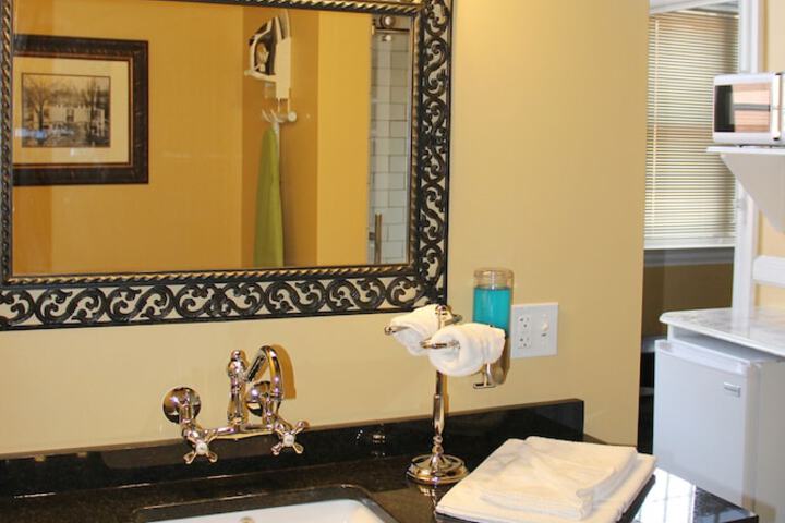 Hotel Interior 28 of 223