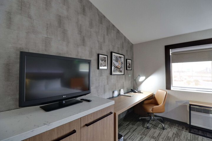 Room 17 of 44