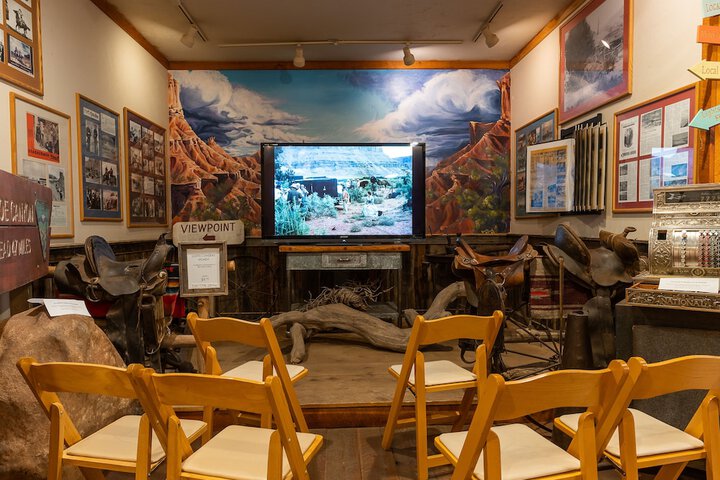 Red Cliffs Lodge Moab