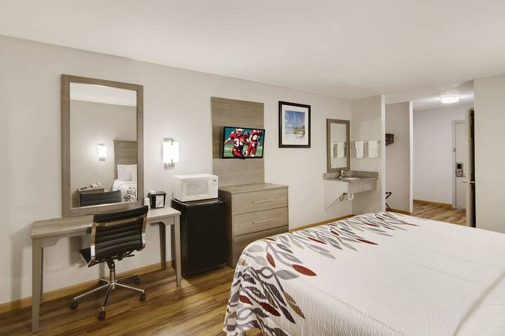 Room 21 of 42