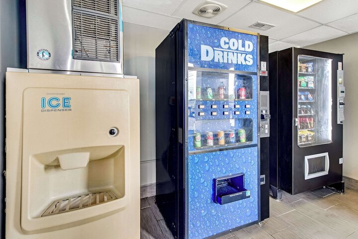 Quality Inn White House