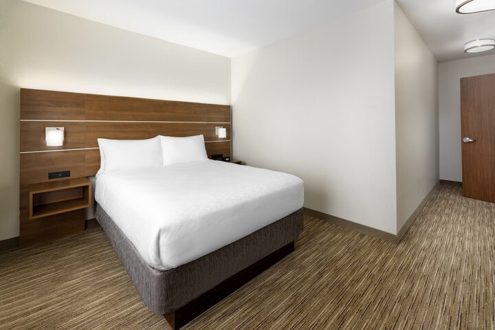 Holiday Inn Express & Suites Oakhurst - Yosemite Park Area by IHG