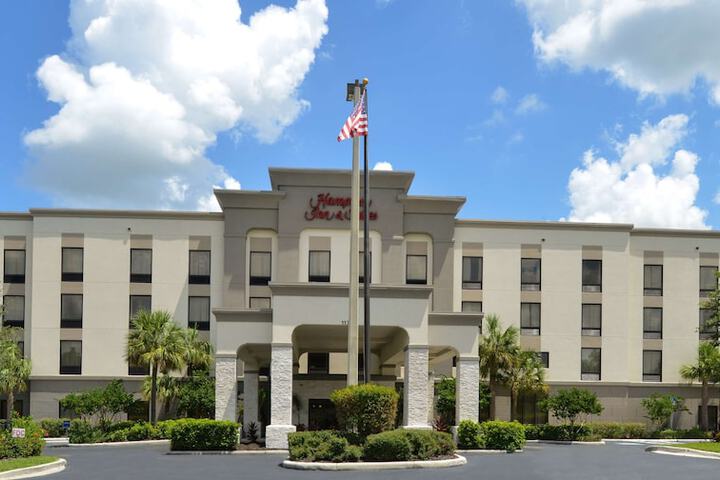 Hotel 2 of 47